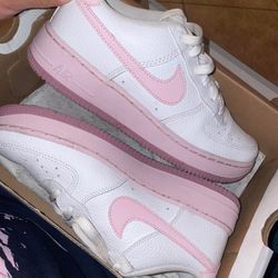 Pink/White Nikes