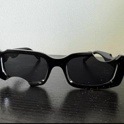 Off-White Cady Sunglasses 