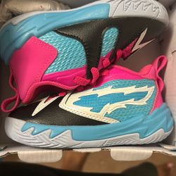 Kids Puma Shoes