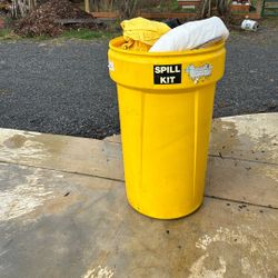 Oil Absorbent Spill Kit 