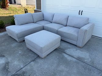 Light Gray Modular Sectional Sofa with Ottoman