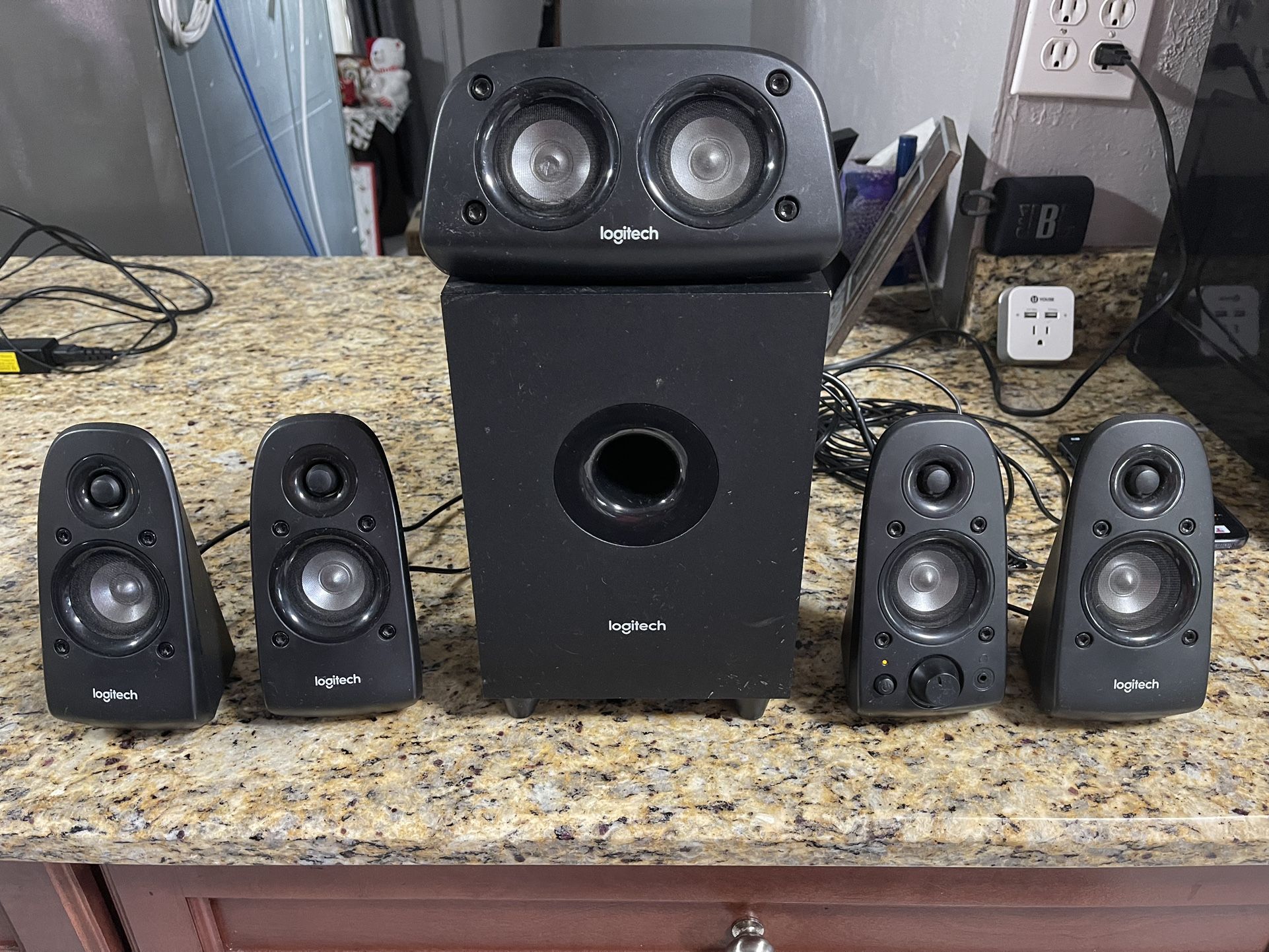 Logitech Computer Speakers System 