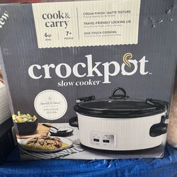 Brand New Crockpot 