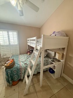 Kids queen size bunk  bed on sale