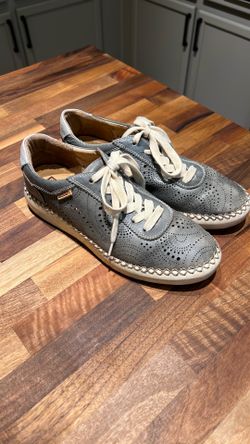 Pikolinos Shoes