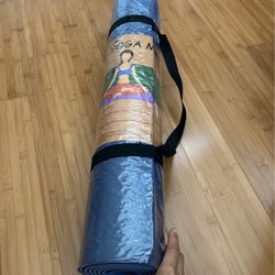 Large Yoga Mat With Carrying Strap. 1/4” Thickness