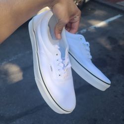 White Van's Size 9 In Men 