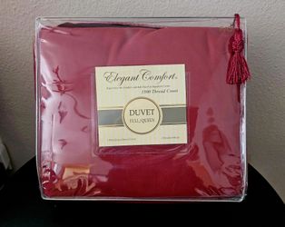 **NEW** F/Q DUVET COVER  *Dark Red* Full/Queen  90" x 90" w/2 Shams