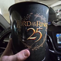 Regal Edition 25th Anniversary Lord Of The Rings Theater Popcorn Bucket