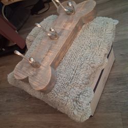 Coat Hanger $10.00