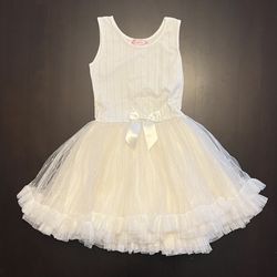 Girls Dress Size 4/5