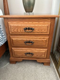 Oak Wood 3-Drawer Nightstand pair
