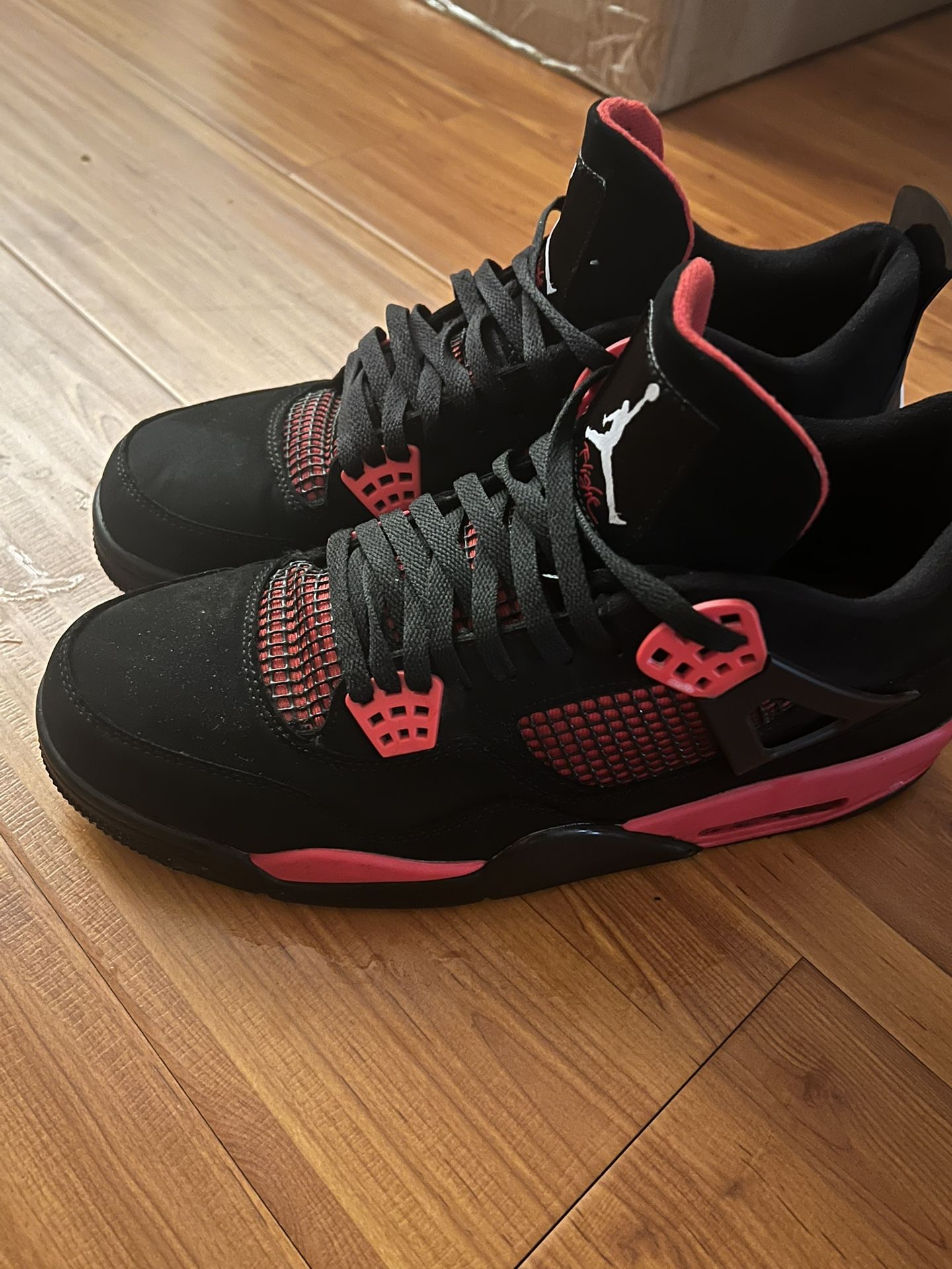 Jordan 4