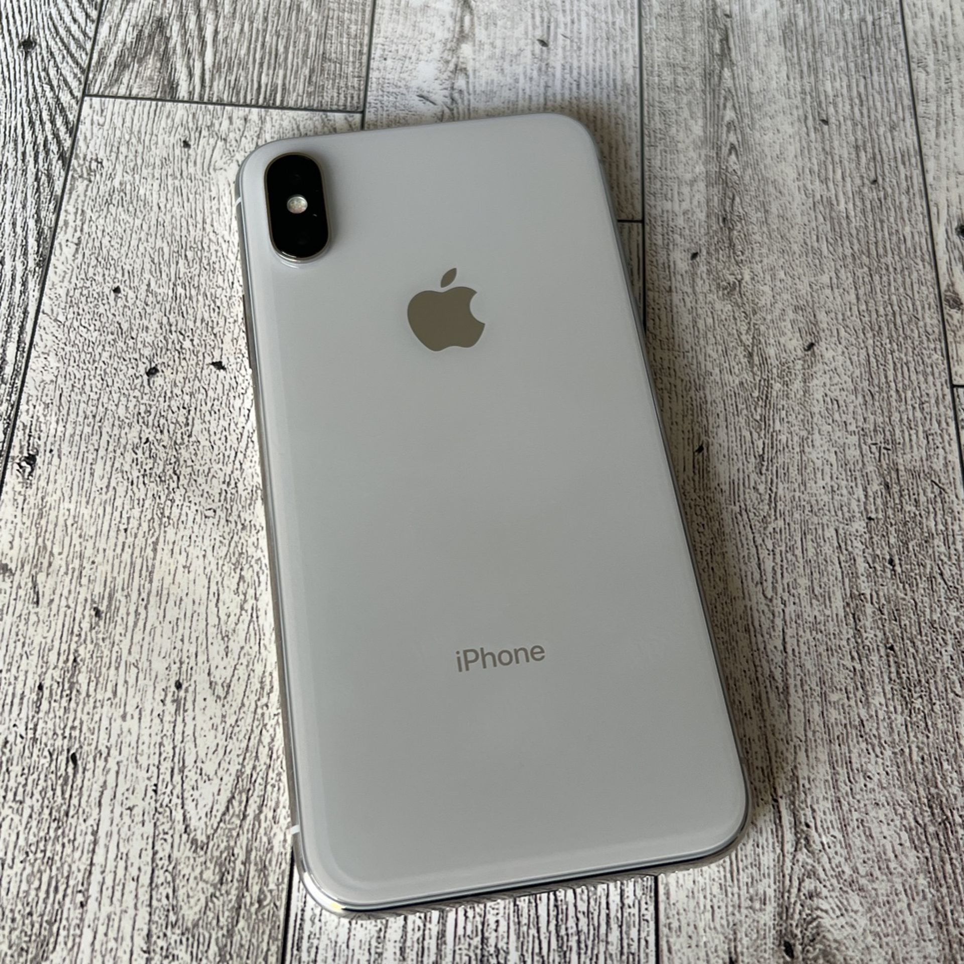 iPhone 📲 X (64GB) UNLOCKED 🌎 DESBLOQUEADO For All Carriers