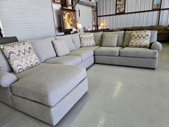 Bernhardt Large Gray U-Shaped Sectional Couch β $1,450