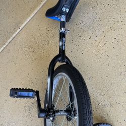 Kids unicycle