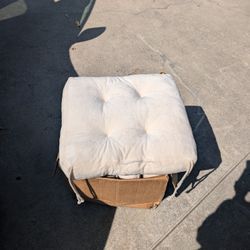 4 Seat Cushions 