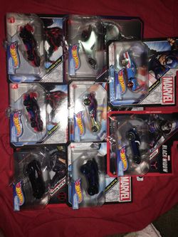 Marvel hotwheels set of 8