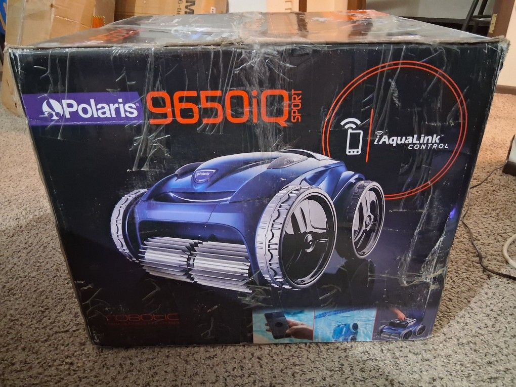 New In Box Polaris 9650iQ Sport 4WD Robotic Pool Cleaner