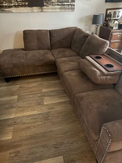 Sectional L-Shape Like New