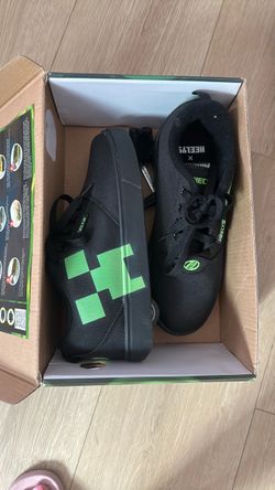 heelys