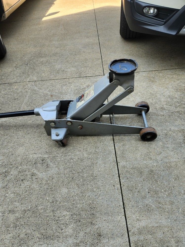 Sears 2 1/4 ton Floor Jack
