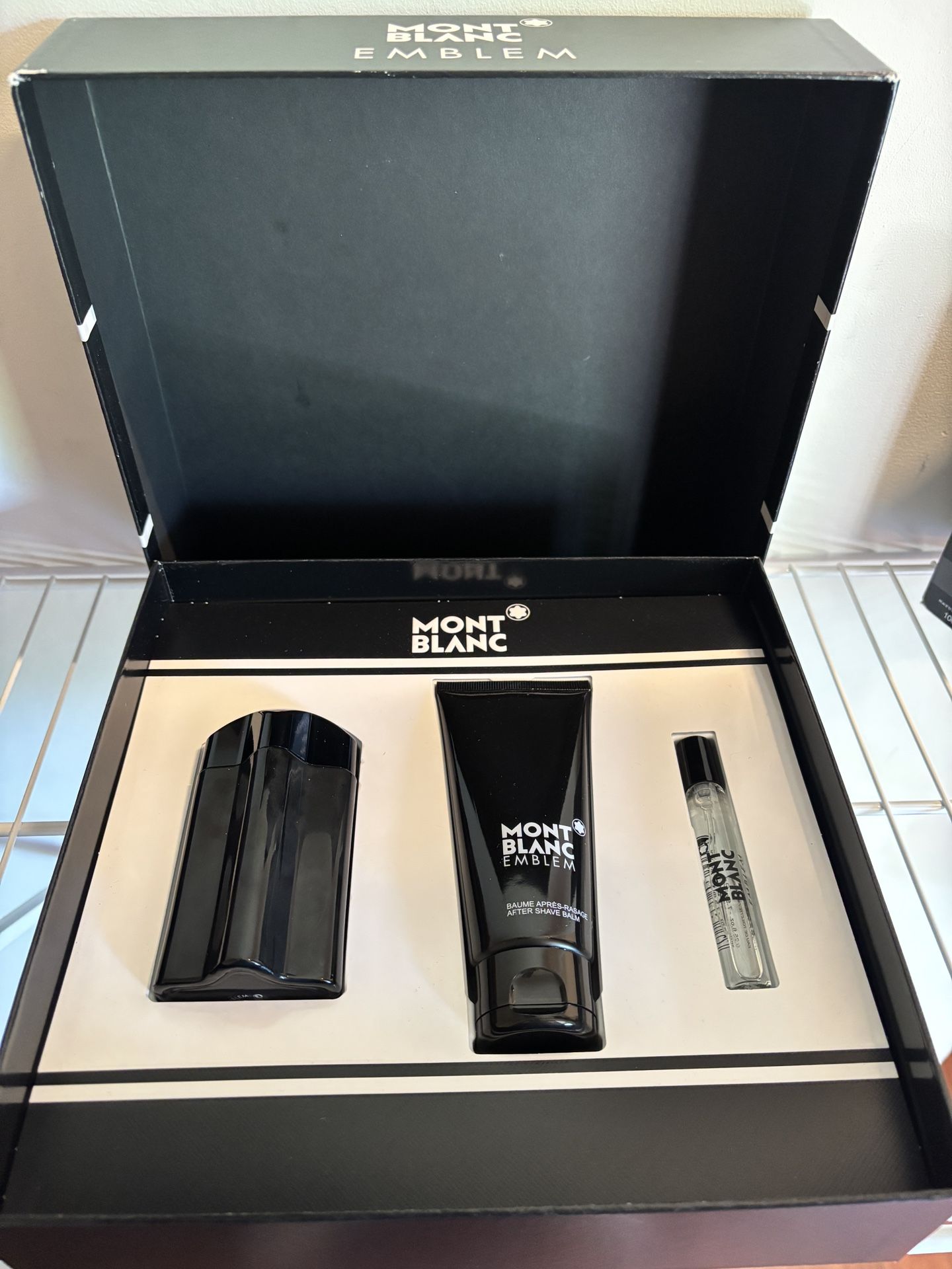 Mont Blanc Emblem Gift Set