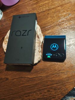 Motorola Razr 2025