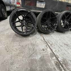 Rims Tires Rohana 20inch