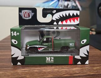 M2 MACHINES 1969 FORD MUSTANG BOSS 429

& Shark Mouth 1:64 Scale 1992 Chevrolet C1500 SS 454 S143 26-56