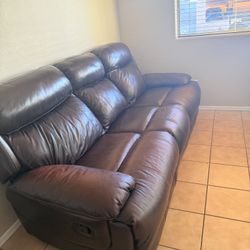 Reclinable Couch