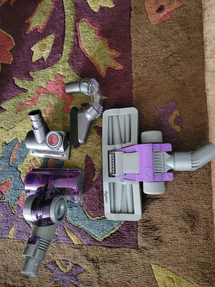 Dyson Vacuum Attachemnts