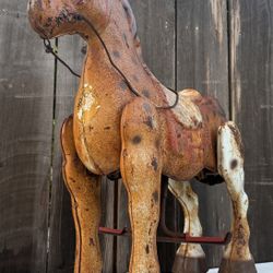 toy horse 