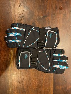 Winter Ski/Snowboarding Gloves & Goggles