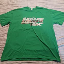 Philadelphia Eagles Kelly Green Tshirt - Size XL