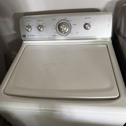 Multiple Dish Washers And Dryers 