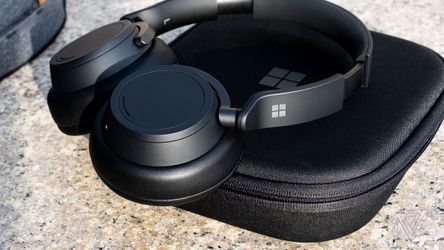 Microsoft Surface Headphones (Black)