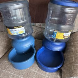 Pet Food Feeder 