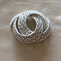 Trifari Vintage Brooch 