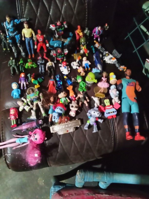 Vintage Figurines