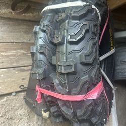 22x7x10 Kenda Bear Claws  ATV