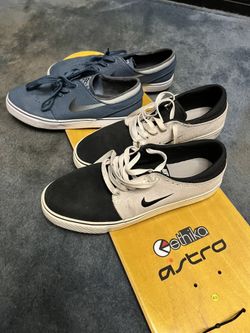 Nike Stefan Janoski 9.5 ( 2 Pair) 