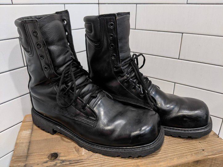 Military Boots 11.5 D Good Shape Made In USA Vibram Soles Steel Toe Black Leather Boot Pair