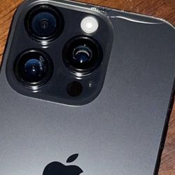 iPhone 16 Pro tmobile/metro Only 93 Battery