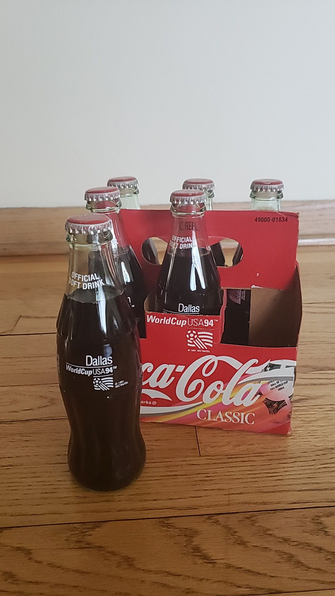 1994 World Cup Coca Cola 6 Pack Glass Bottle Detroit USA Soccer Coke Collectible