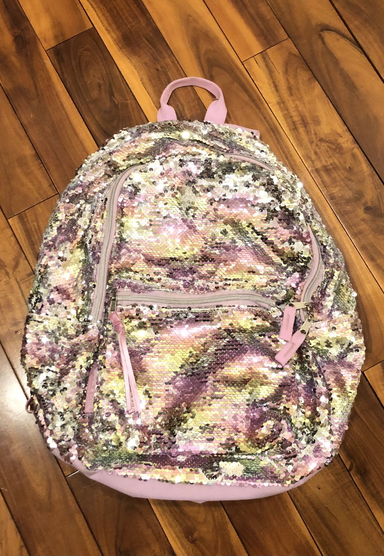 Backpack (Used Once & In Great Condition)