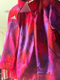 Adidas farm rio size M - brand new