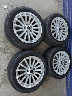 19” Inch Used OEM Factory Genuine Range Rover Wheels With Tires