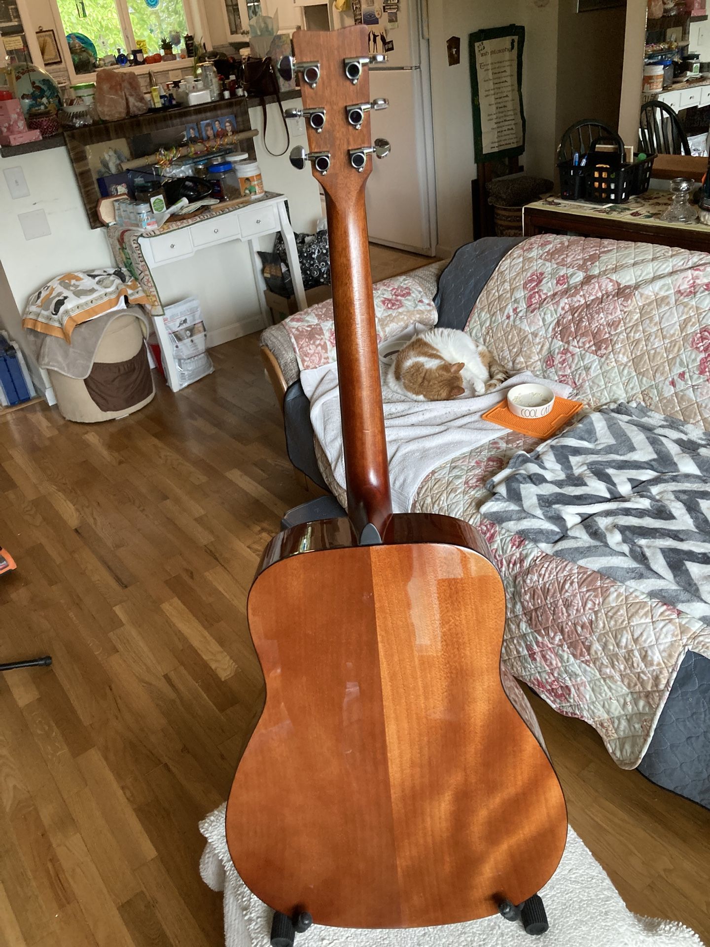 Yamaha FG800 Acoustic Guitar Excellent Condition