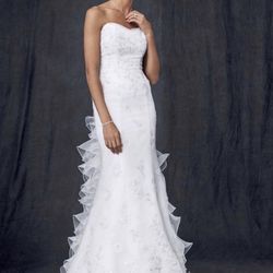 Strapless Sweetheart Organza Trumpet Gown